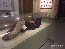 bitch是啥意思?bitch是啥意思,那bitch about是什么意思